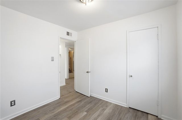 1215 Philadelphia Drive, Dayton, OH 45406