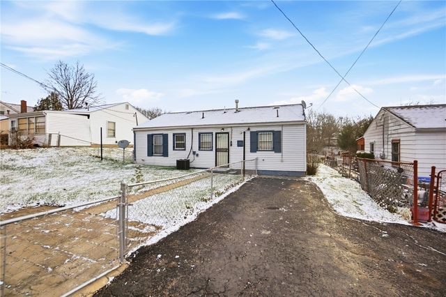 1215 Philadelphia Drive, Dayton, OH 45406