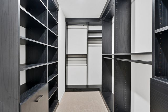 6263 Lafond Circle, Lisle, IL 60532