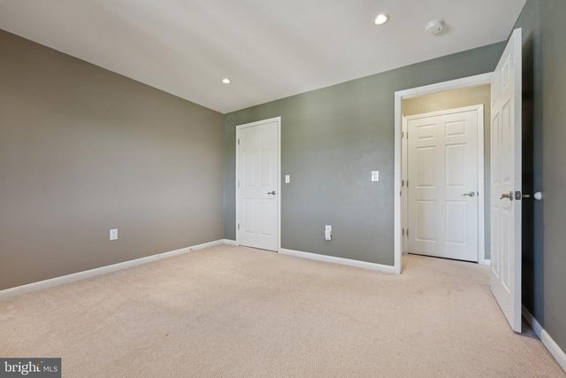 1608 RAVENS CREST DR, Plainsboro, NJ 08536