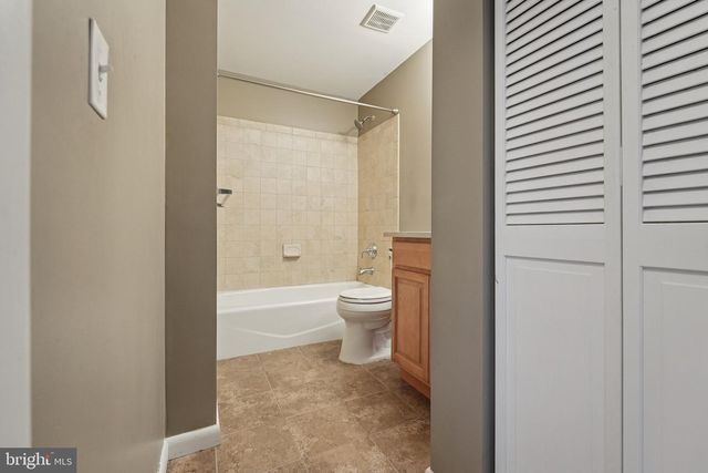 1608 RAVENS CREST DR, Plainsboro, NJ 08536