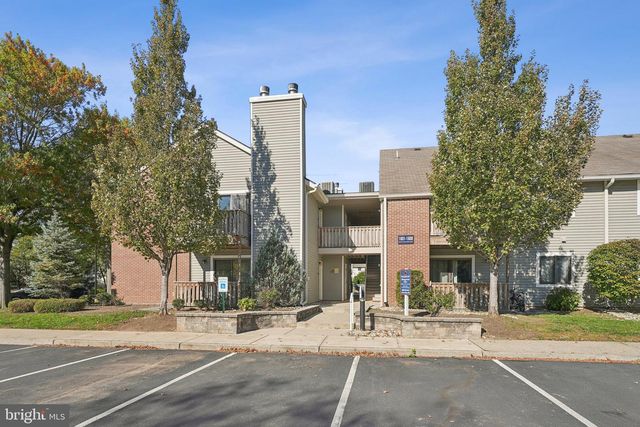 1608 RAVENS CREST DR, Plainsboro, NJ 08536