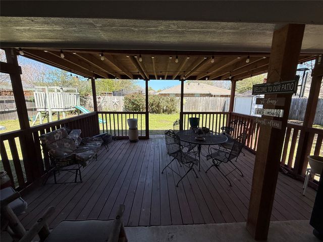 809 Martin Street, Bonham, TX 75418