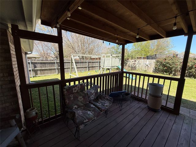 809 Martin Street, Bonham, TX 75418