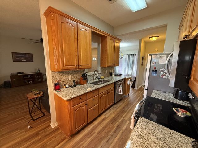 809 Martin Street, Bonham, TX 75418