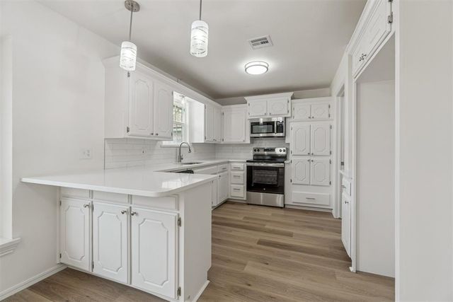 12108 Sylvester Drive, Oklahoma City, OK 73162