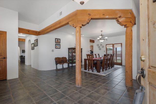 2133 Gazelle Road NE, Rio Rancho, NM 87124