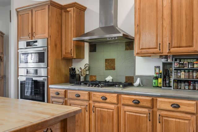 2133 Gazelle Road NE, Rio Rancho, NM 87124