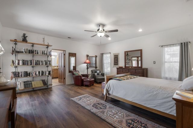 2133 Gazelle Road NE, Rio Rancho, NM 87124