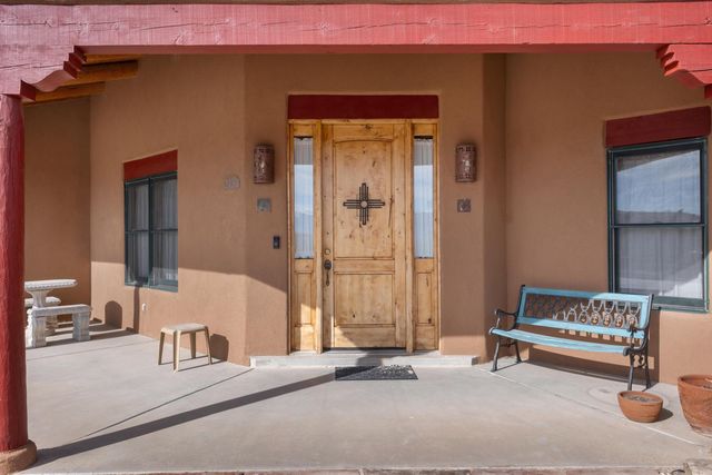 2133 Gazelle Road NE, Rio Rancho, NM 87124