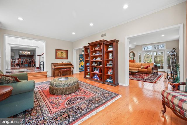 14 BENJAMIN TRL, Pennington, NJ 08534