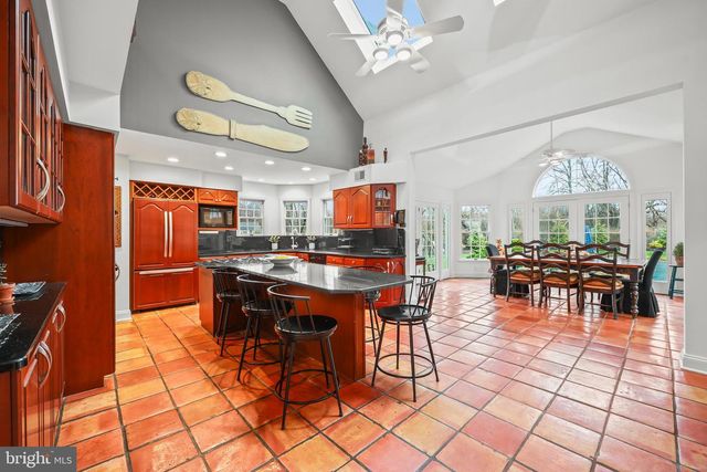 14 BENJAMIN TRL, Pennington, NJ 08534