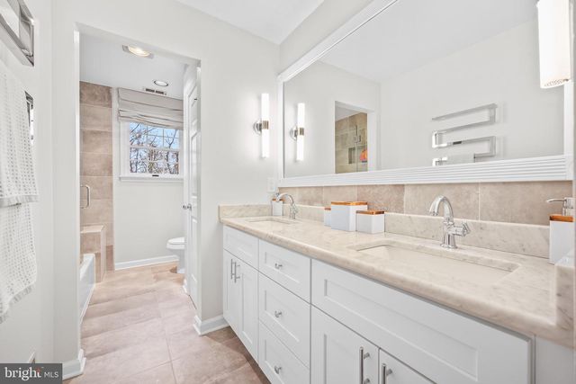 14 BENJAMIN TRL, Pennington, NJ 08534