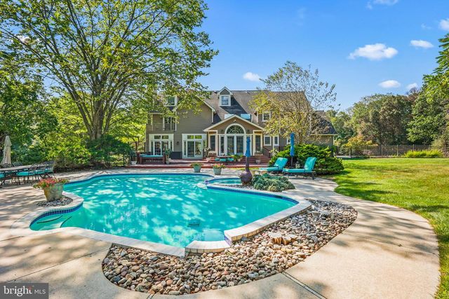 14 BENJAMIN TRL, Pennington, NJ 08534