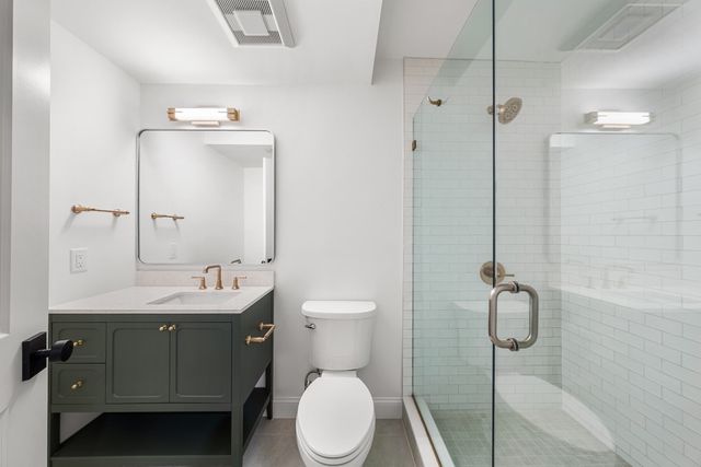 15 Hunting Street 2, Cambridge, MA 02141