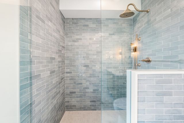 15 Hunting Street 2, Cambridge, MA 02141