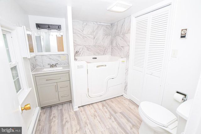 625 GRAY FOX RD, Harpers Ferry, WV 25425