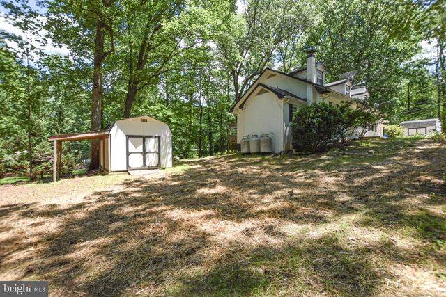 625 GRAY FOX RD, Harpers Ferry, WV 25425