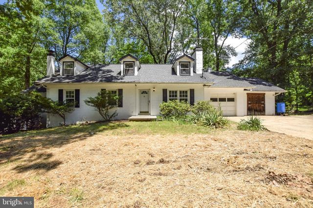 625 GRAY FOX RD, Harpers Ferry, WV 25425