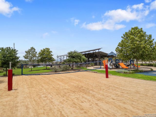 633 Salamander St, San Marcos, TX 78666