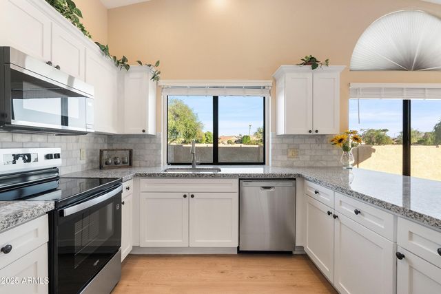 9123 W UTOPIA Road, Peoria, AZ 85382