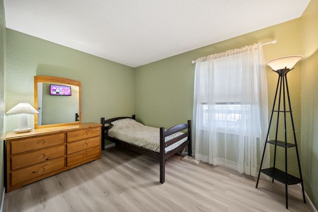 3548 W 30th Street, Davenport, IA 52804