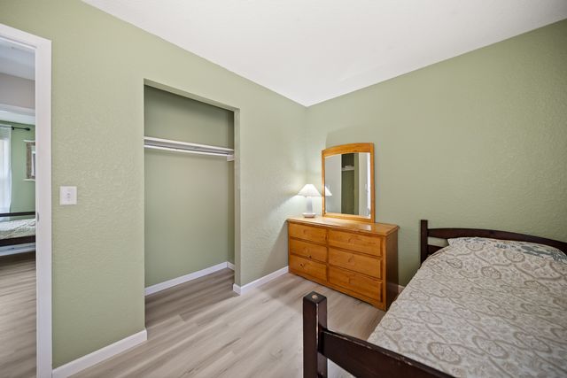 3548 W 30th Street, Davenport, IA 52804