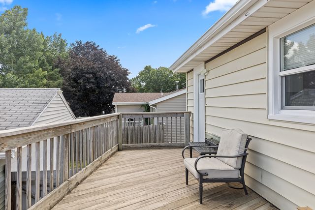 3548 W 30th Street, Davenport, IA 52804