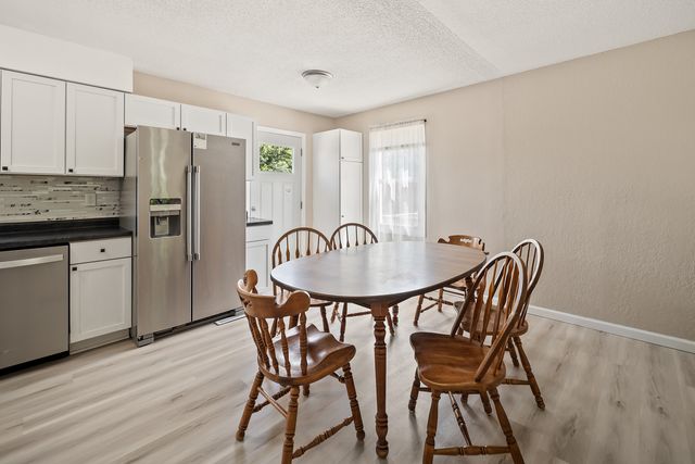 3548 W 30th Street, Davenport, IA 52804