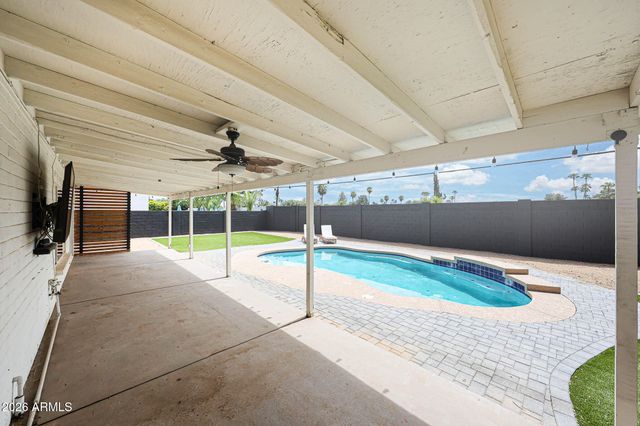 5209 E BECK Lane, Scottsdale, AZ 85254
