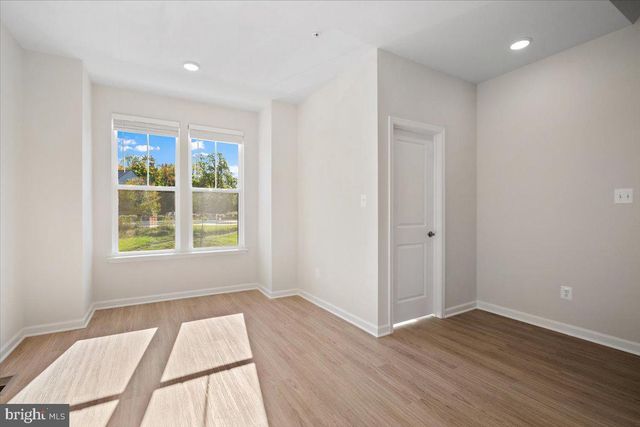 6074 SOHO WAY, Hyattsville, MD 20782