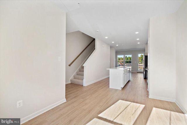 6074 SOHO WAY, Hyattsville, MD 20782