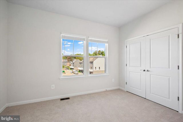 6074 SOHO WAY, Hyattsville, MD 20782
