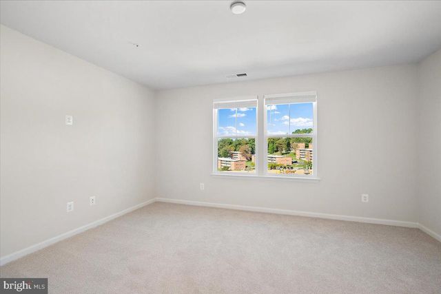 6074 SOHO WAY, Hyattsville, MD 20782