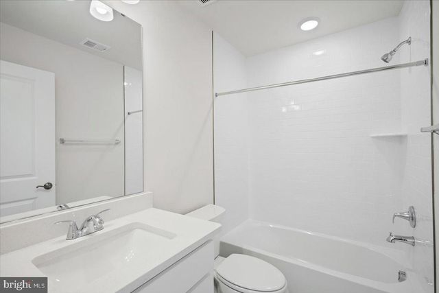 6074 SOHO WAY, Hyattsville, MD 20782