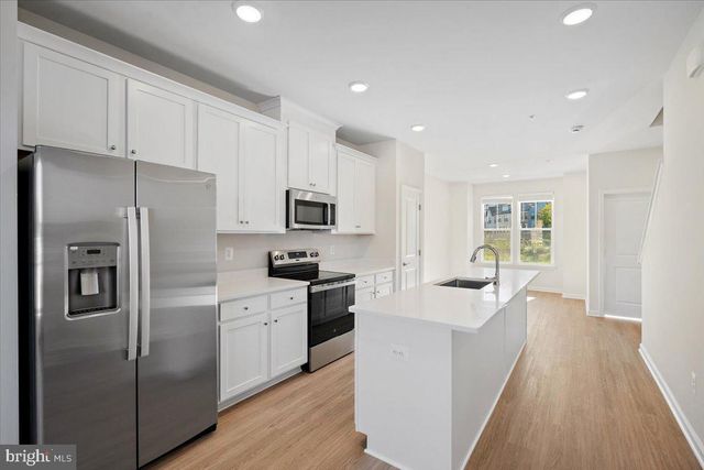 6074 SOHO WAY, Hyattsville, MD 20782