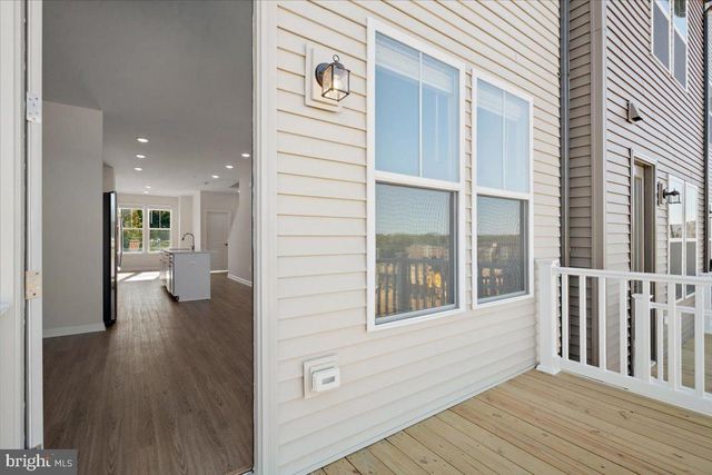 6074 SOHO WAY, Hyattsville, MD 20782