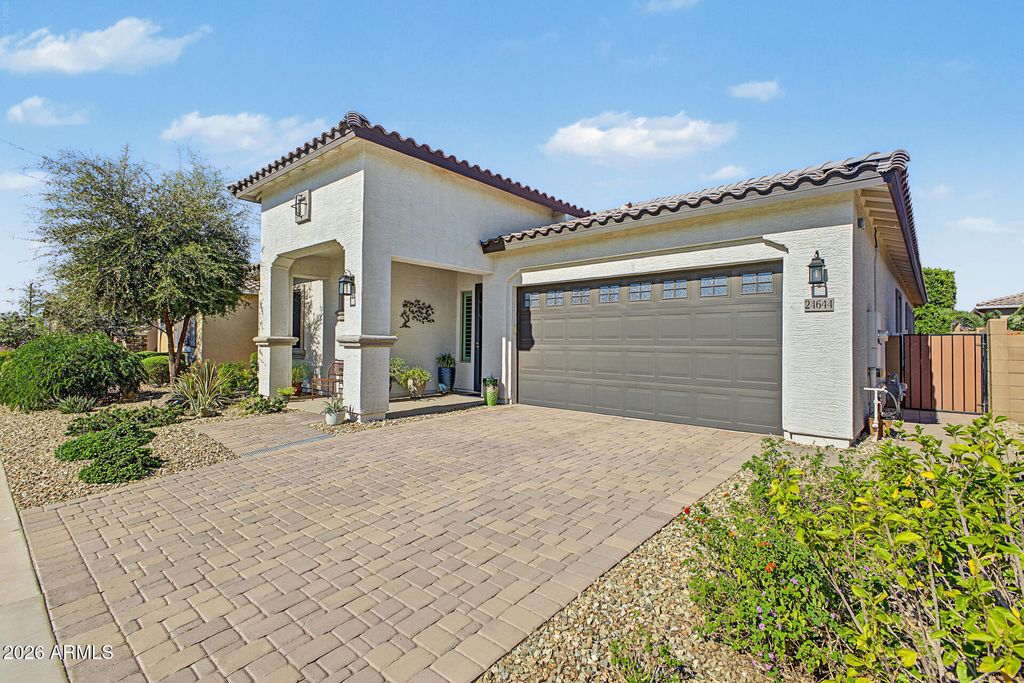 24644 N 174TH Lane, Surprise, AZ 85387 — photo 2