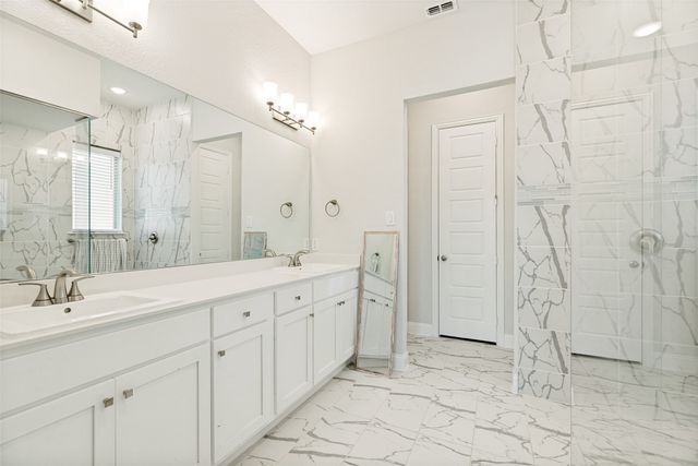 16931 Maple Bend Drive, Frisco, TX 75035