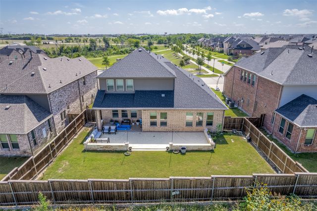 16931 Maple Bend Drive, Frisco, TX 75035