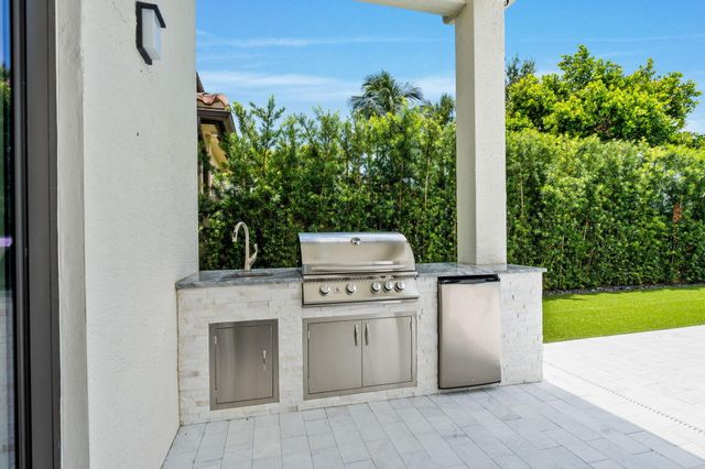 16813 PAVILION Way, Delray Beach, FL 33446