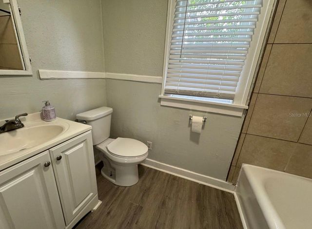 1310 28TH STREET N Upper, St Petersburg, FL 33713