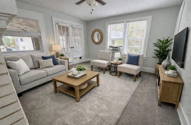 1310 28TH STREET N Upper, St Petersburg, FL 33713