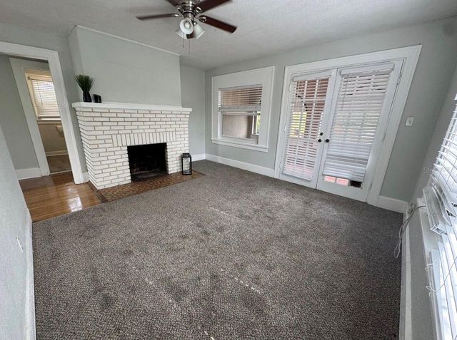 1310 28TH STREET N Upper, St Petersburg, FL 33713