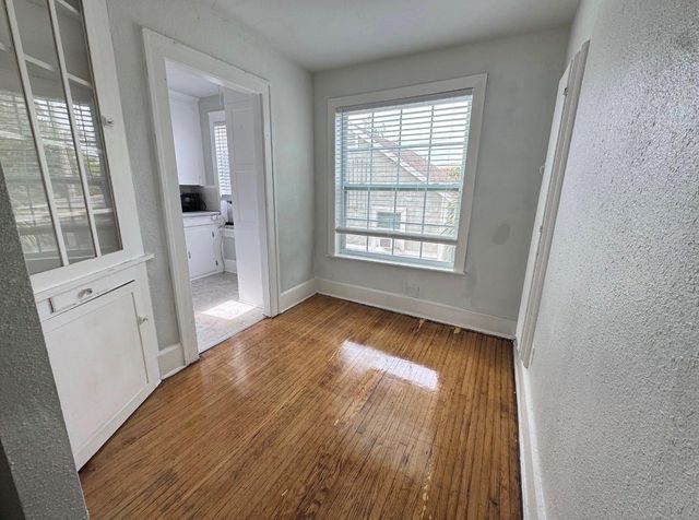 1310 28TH STREET N Upper, St Petersburg, FL 33713