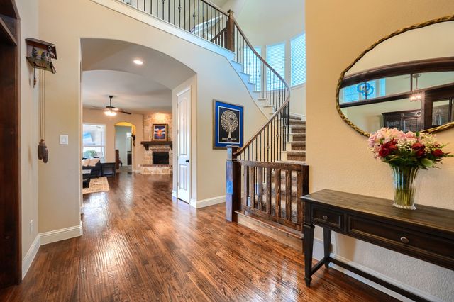 817 Calm Crest Drive, Rockwall, TX 75087