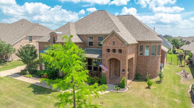 817 Calm Crest Drive, Rockwall, TX 75087