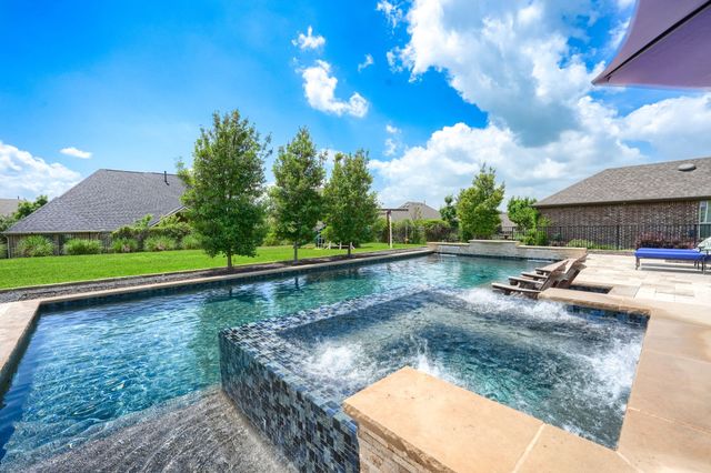 817 Calm Crest Drive, Rockwall, TX 75087