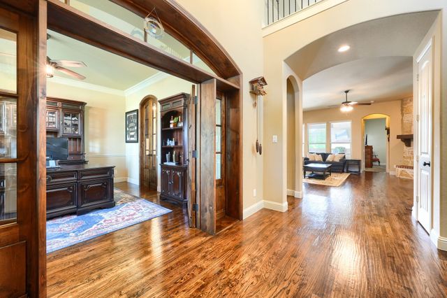 817 Calm Crest Drive, Rockwall, TX 75087