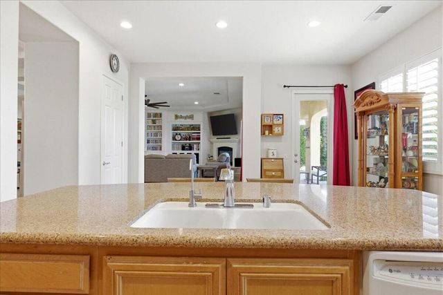 79725 Corte Nuevo, La Quinta, CA 92253